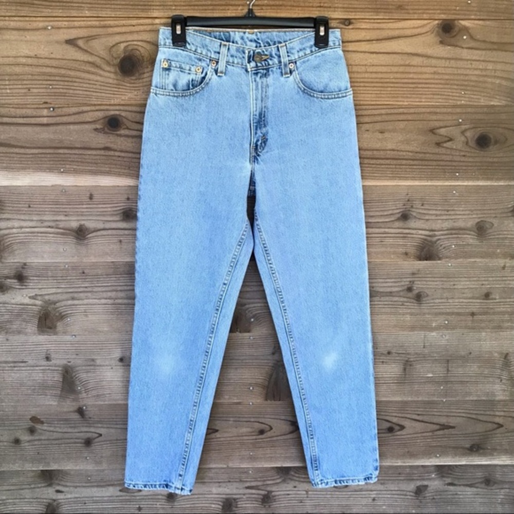 Vintage Levi’s 550 Relaxed Fit Tapered Leg Jeans Made in USA Juniors Siz…